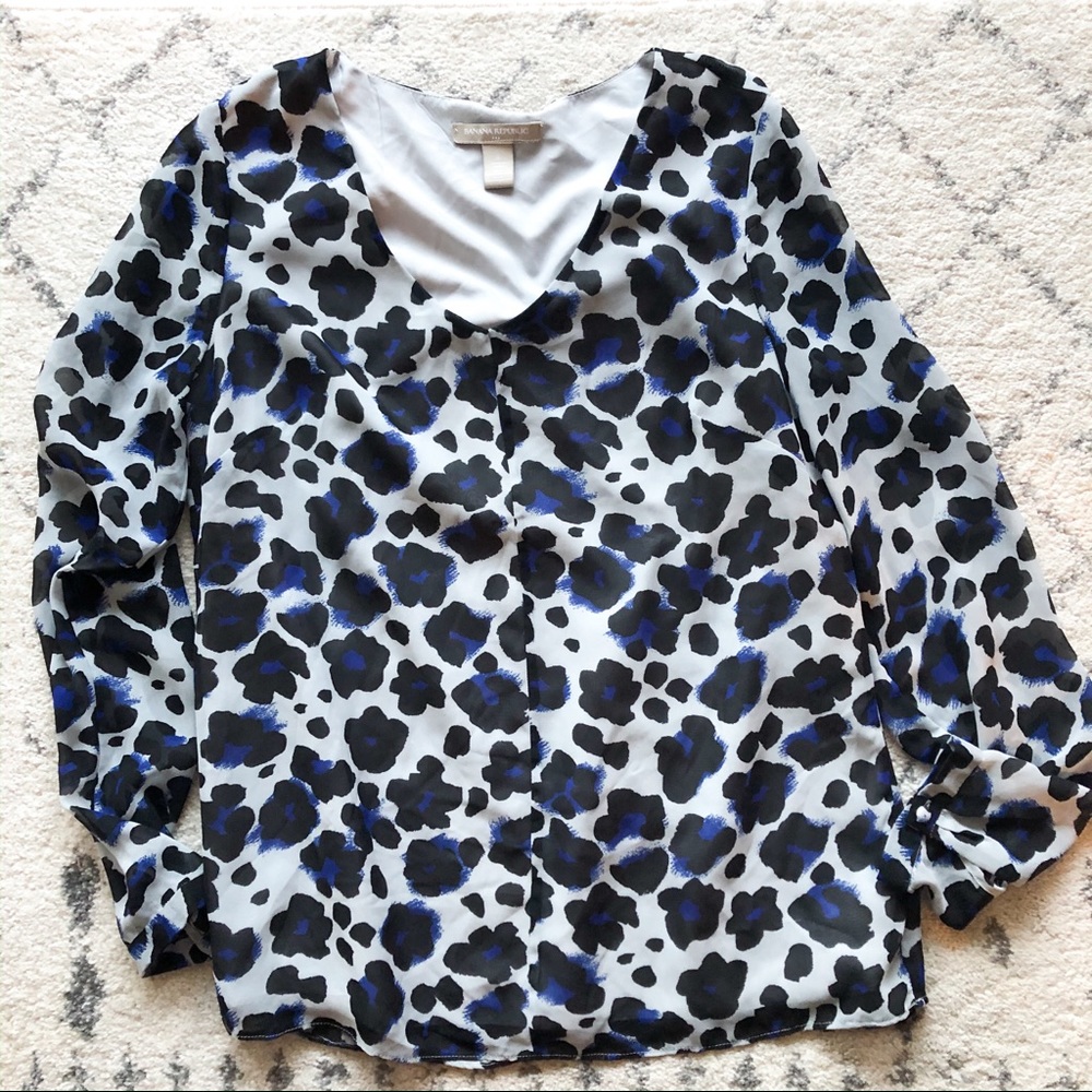 Women’s Banana Republic blouse, size Small